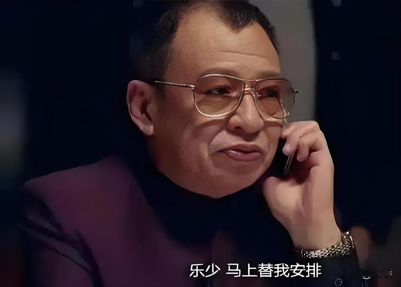 许绍雄病危，

​最难过的除了他的妻女，还有他的继子
​​我们常说有后爸就有后妈