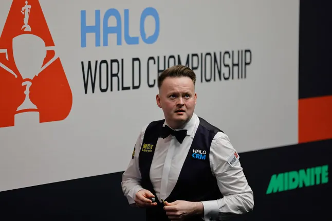 墨菲就击球时突然亮灯事件讨要说法：这种事不该发生