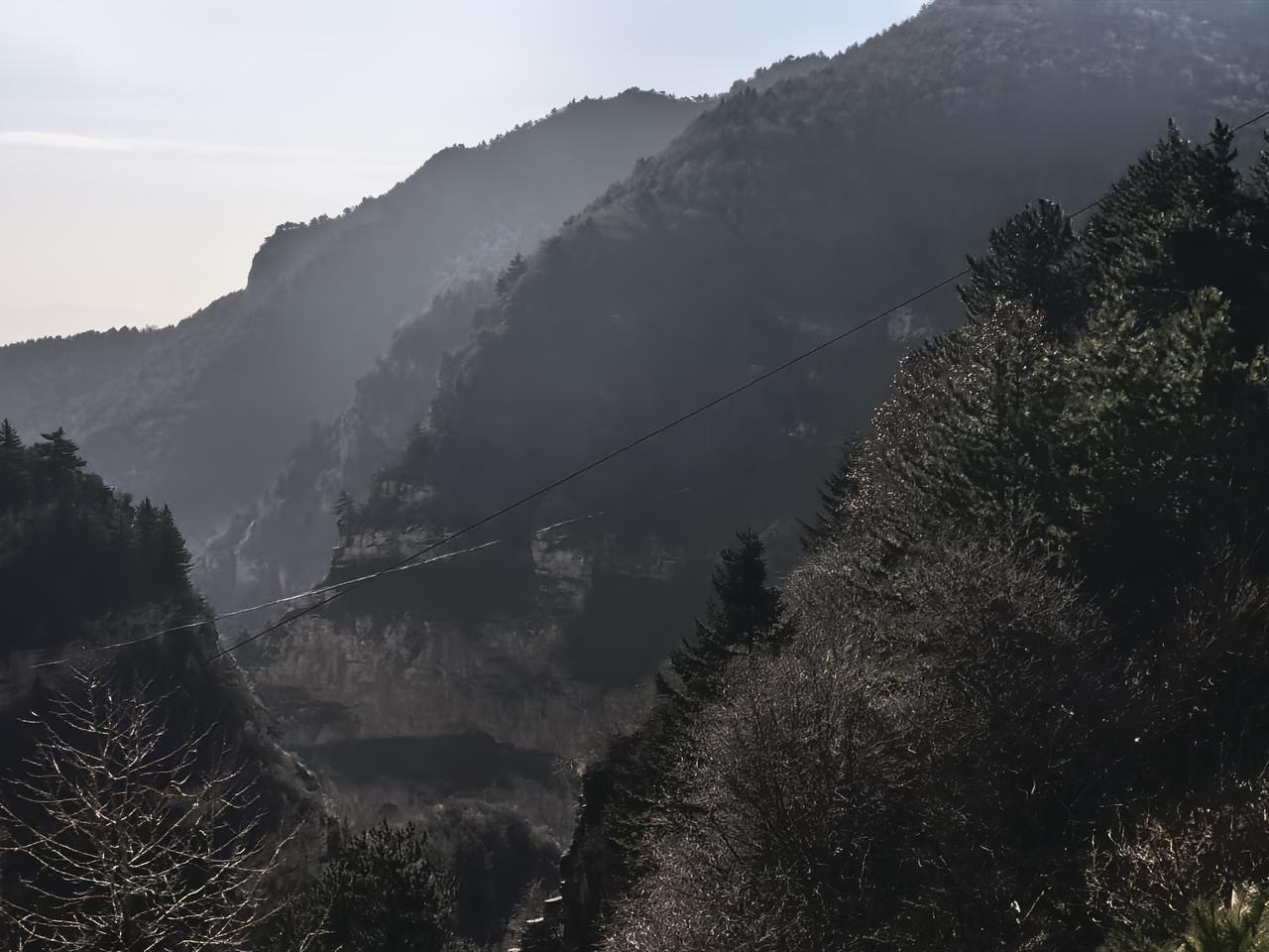 冬日生活打卡季初冬的白仁岩寺真的别有一番乐趣，当你登上最高处，有种心怀舒放的快感