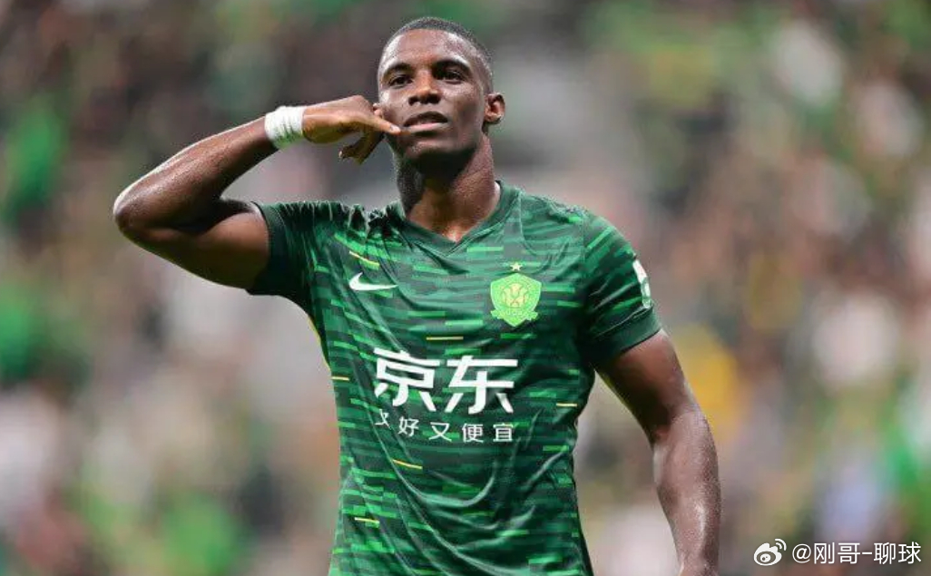 国安外援法比奥盛赞中国：生活久了不愿回欧洲，干净安全成最大亮点中超联赛足球 北京