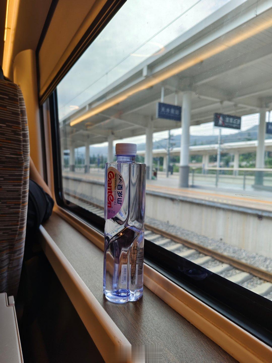 乡下人进城的感觉[允悲][允悲][允悲] ​​​