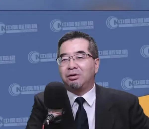 王定宇被马英九的基金会说执行长萧旭芩点名批评，说王定宇是台湾之耻。

这可以说，