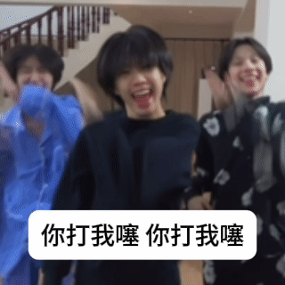 我都没说我要去线下，我妈看我今晚一直刷淘宝挑衣服就跟我姐说她肯定又要花大钱了