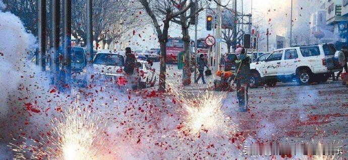 烟花爆竹安全红线不能碰 五个严禁三个务必必须记牢
 
接连发生的烟花爆竹爆燃事故