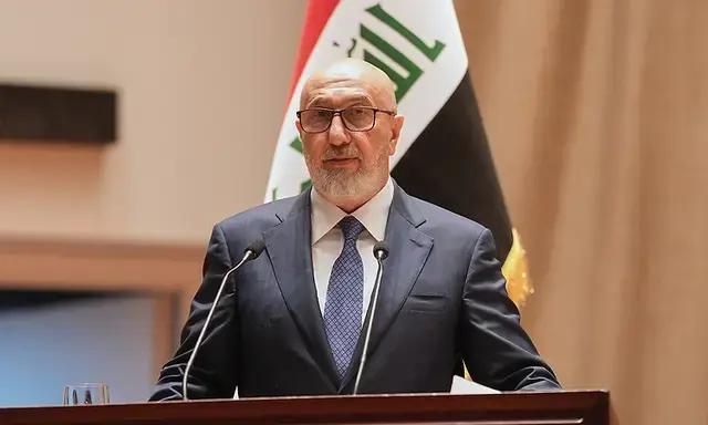 据塔斯尼姆通讯社报道，伊朗外交部长阿卜杜拉希扬亲自下令，德黑兰方面断然拒绝了原定