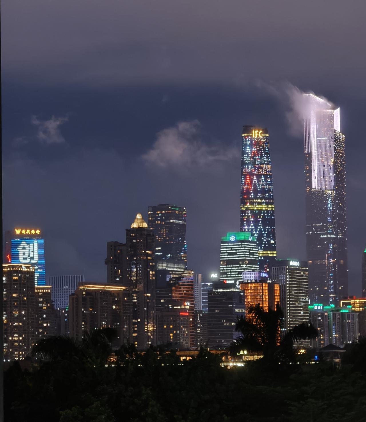 广州街道景色 镜头下的广州 看看你拍的广州 城市观察员 城市.街拍 广州城市景观