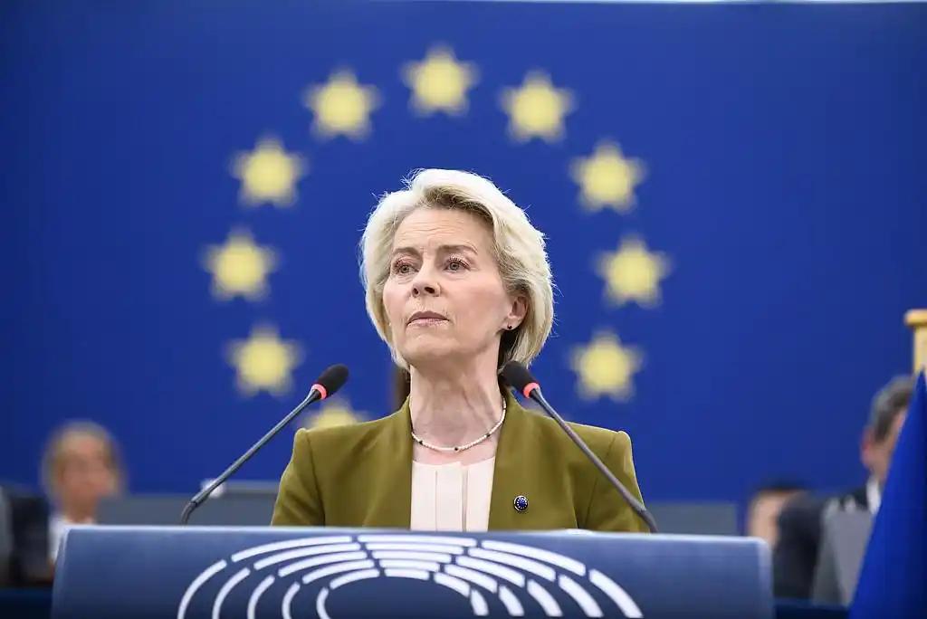 德国乃至欧洲的衰落，根源在于美国对其的深度控制!

这几年德国的衰落有目共睹，但