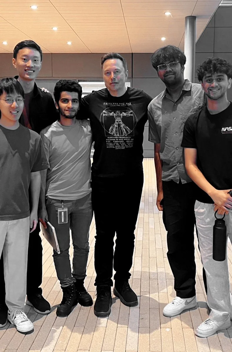 马斯克本质上是一名工程师，本质上是一名游戏玩家。