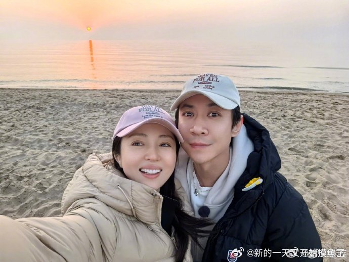 董璇张维伊婚后一年都在谈恋爱他俩的感情浓度有在递增。 