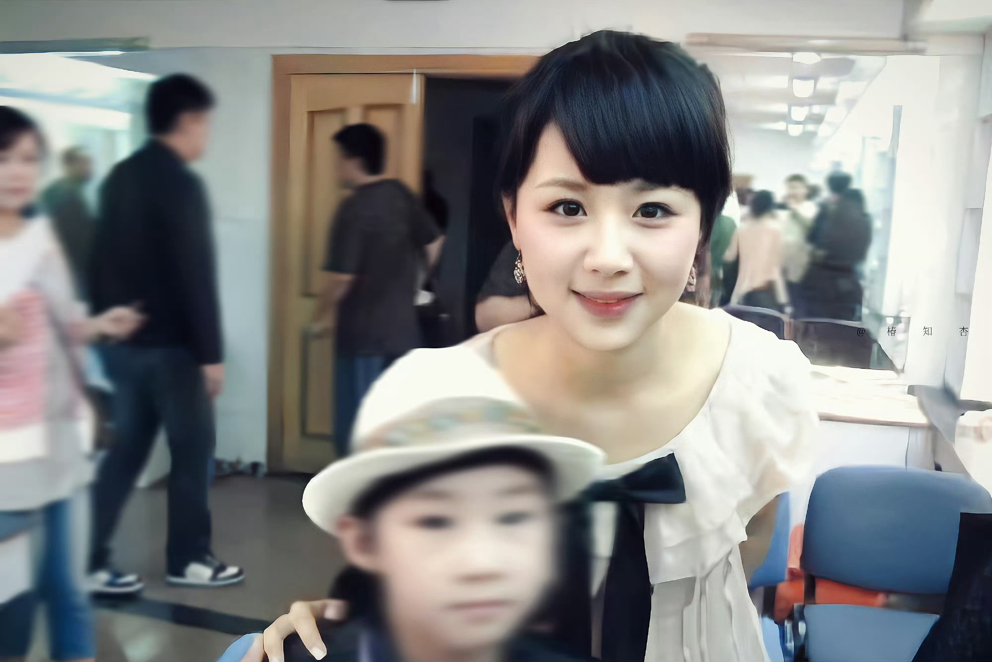 把平凡演得不凡，把不凡演得落地，这就是他的本事。杨紫白玉兰视后