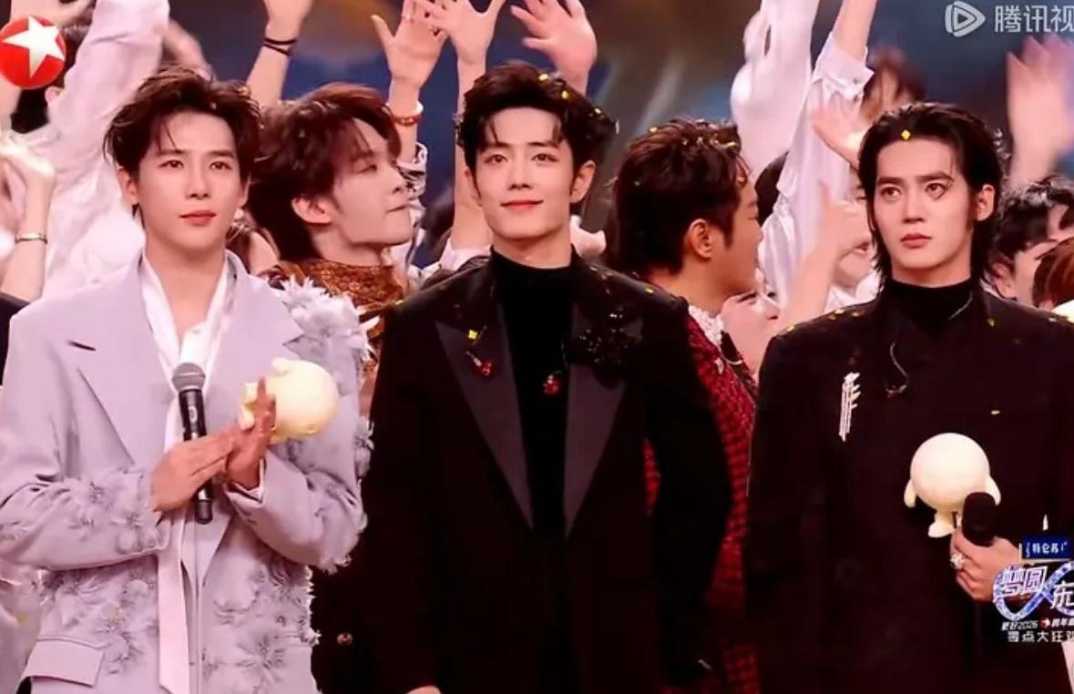 肖战于适王安宇同框 肖战、于适、王安宇三位同框了 