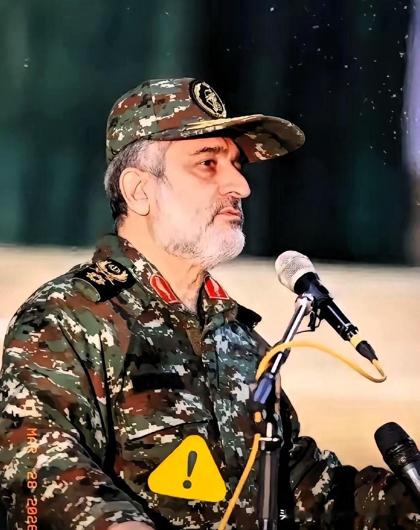 伊朗革命卫队传来一个大消息！

4月18日伊朗伊斯兰革命卫队宣布新规，所有驶入霍