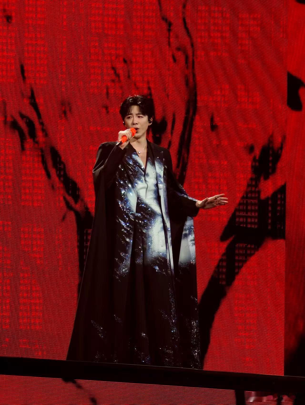 2025最燃音乐现场TOP10摩登兄弟刘宇宁刘宇宁的2025巡演 最燃现场属刘宇