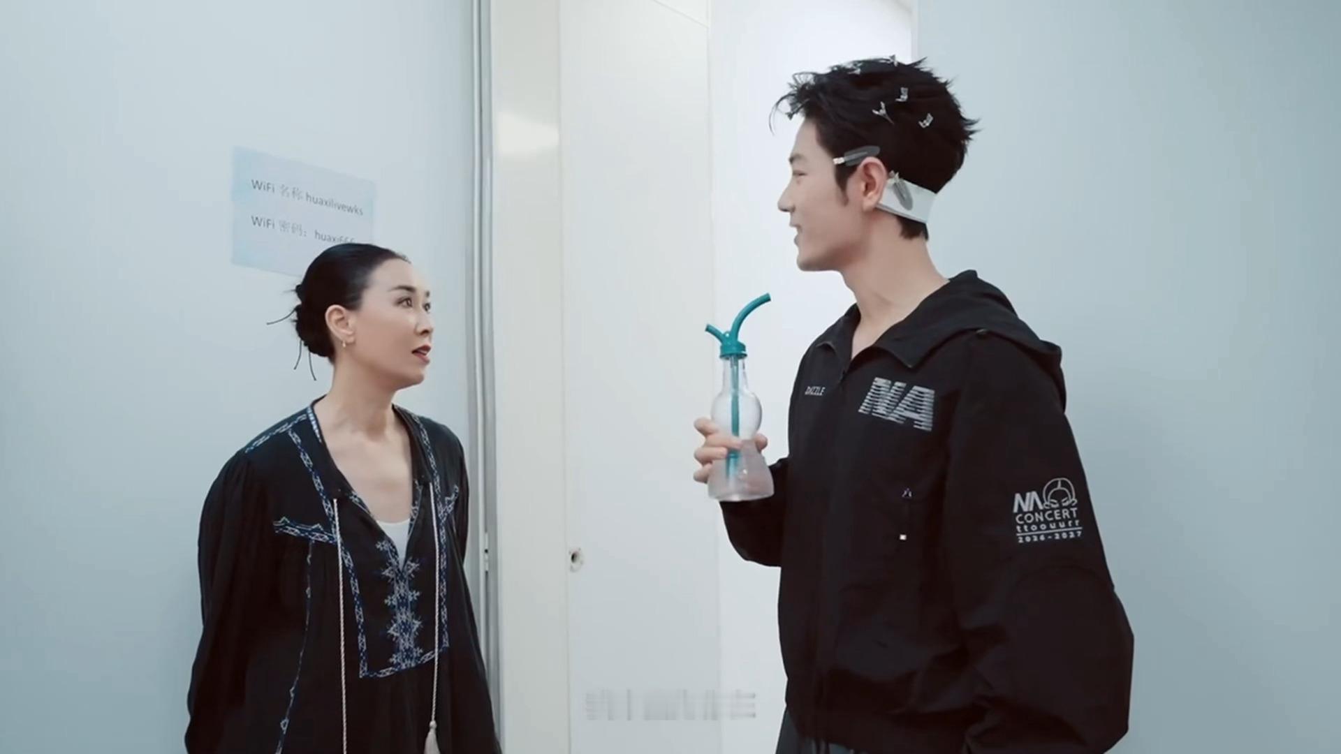 此男就这样靠自己精湛的演技演过所有人[手指比心] ​​​