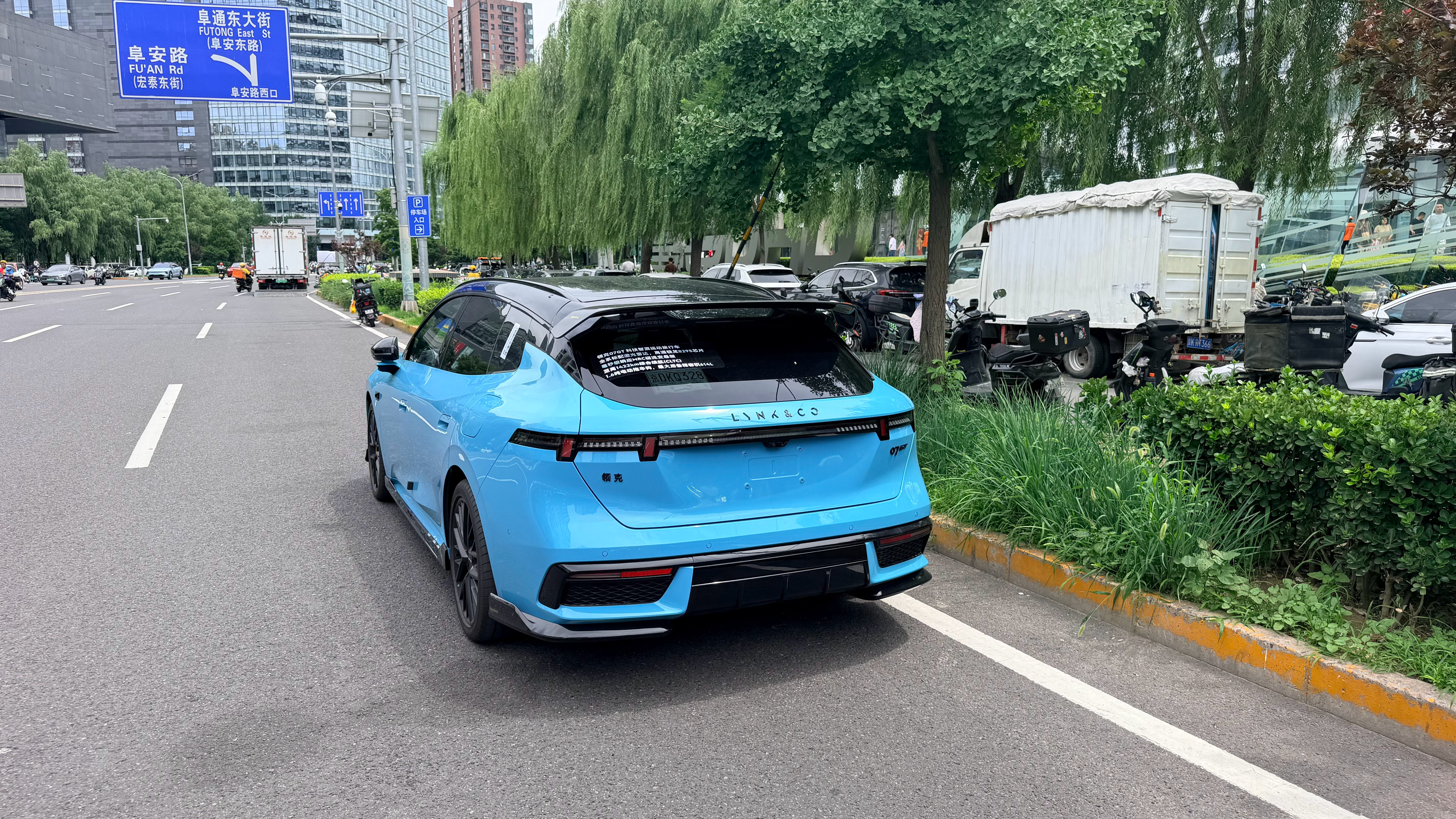 好看，领克07GT… 