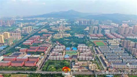 新办一所大学需要投入多少钱？你可能想不到。
       原西安交通大学校长王树