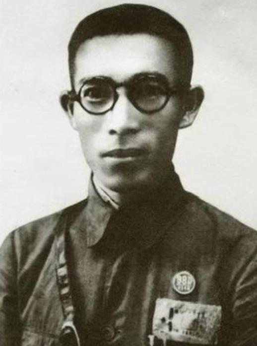 1937宝山死战：营长姚子青死守宝山，率600壮士硬扛五千日军三十艘军舰，誓与宝