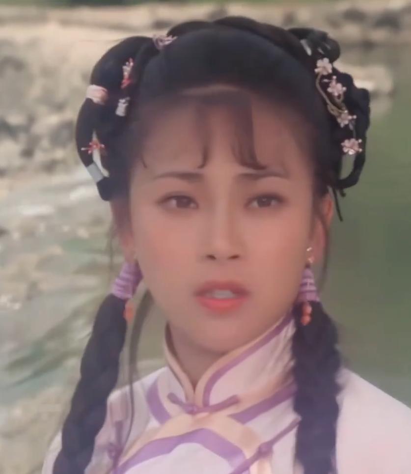 被第三者破坏了家庭的三个女人，李连杰的原配黄秋燕，查尔斯三世的原配戴安娜王妃，宗