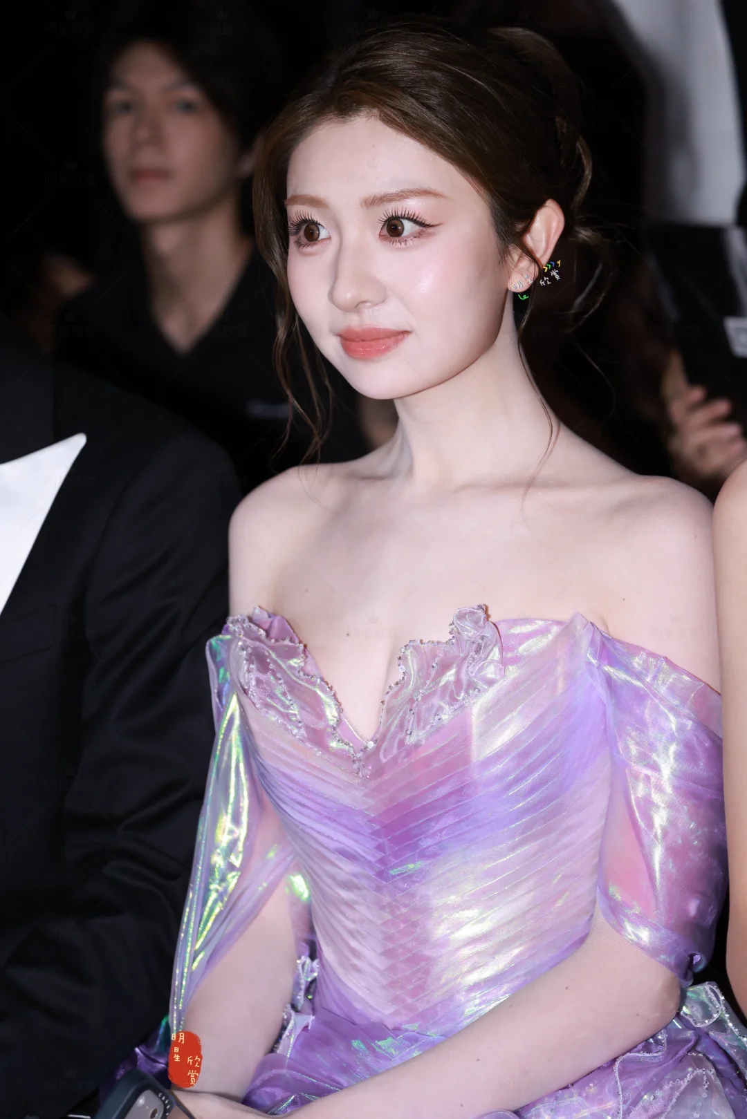 今天是紫色系徐如蓝，一整个美到发光