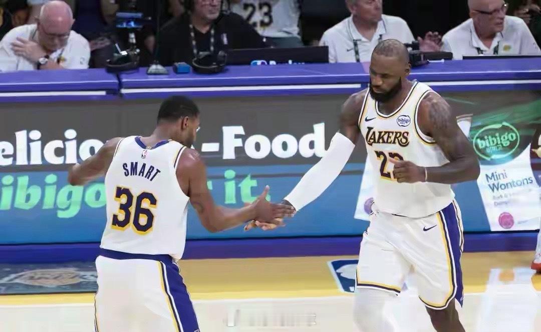 1月3日NBA赛场群星闪耀，41岁詹姆斯18中12轰31分9篮板6助攻助湖人胜灰