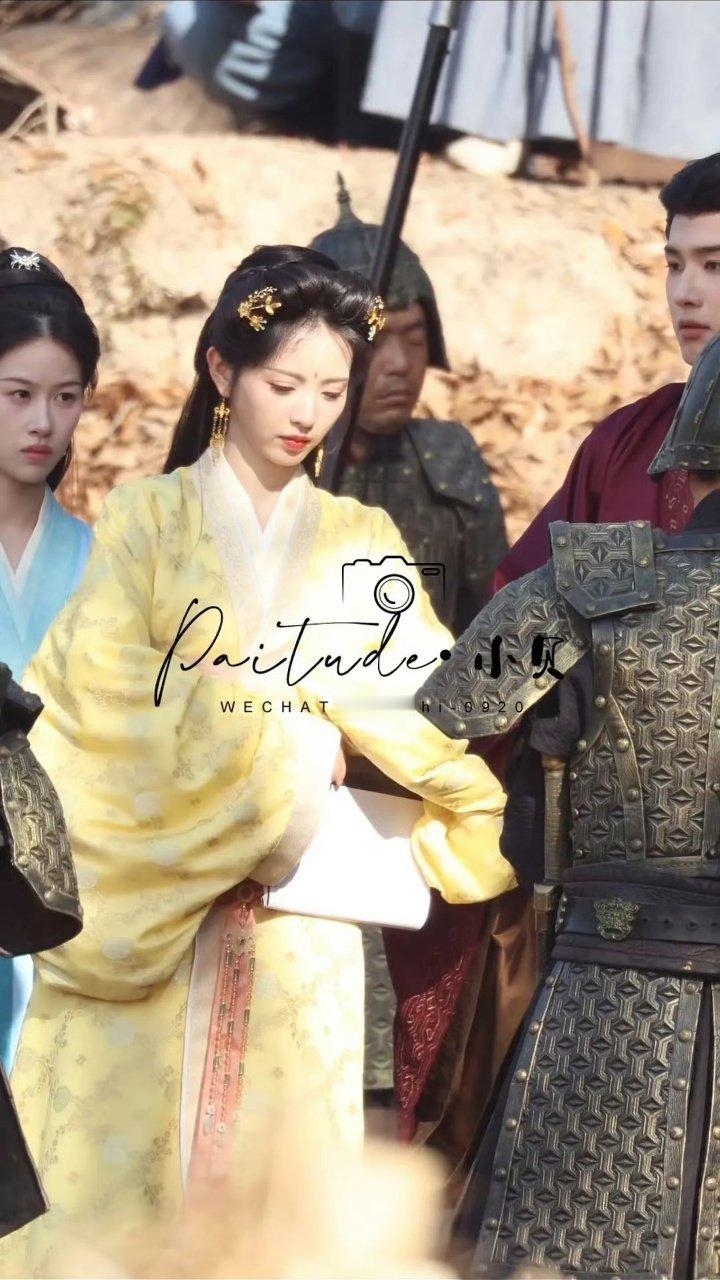 田曦薇魏娆奶黄包田曦薇嫁金钗黄衣妆造 田曦薇嫁金钗妆造真的好好看啊 