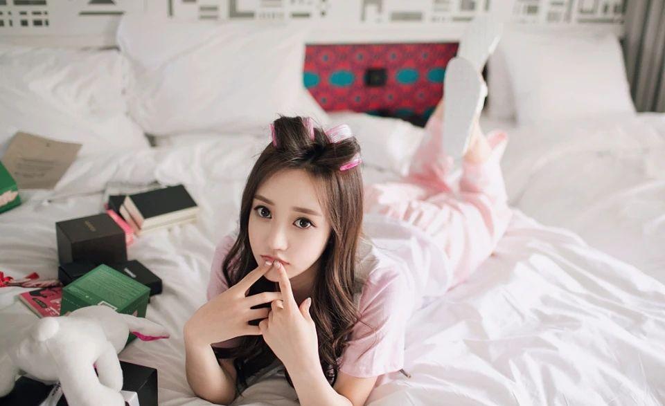 网上搜的孙允珠壁纸，这是她么……