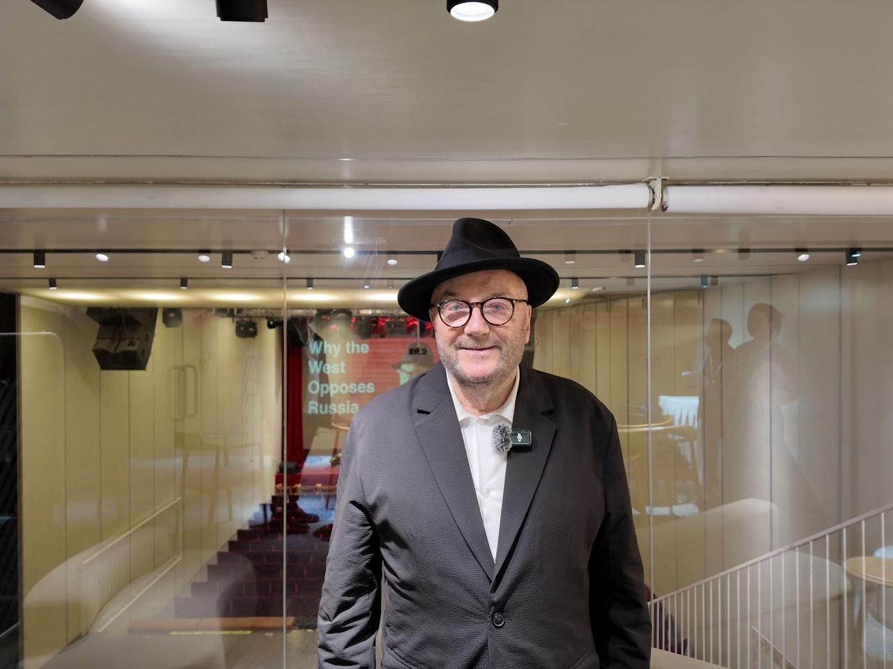 英国拉响警报！新首相上任，当他说出这四个字时，对华政策几乎就板上钉钉了。
 
当