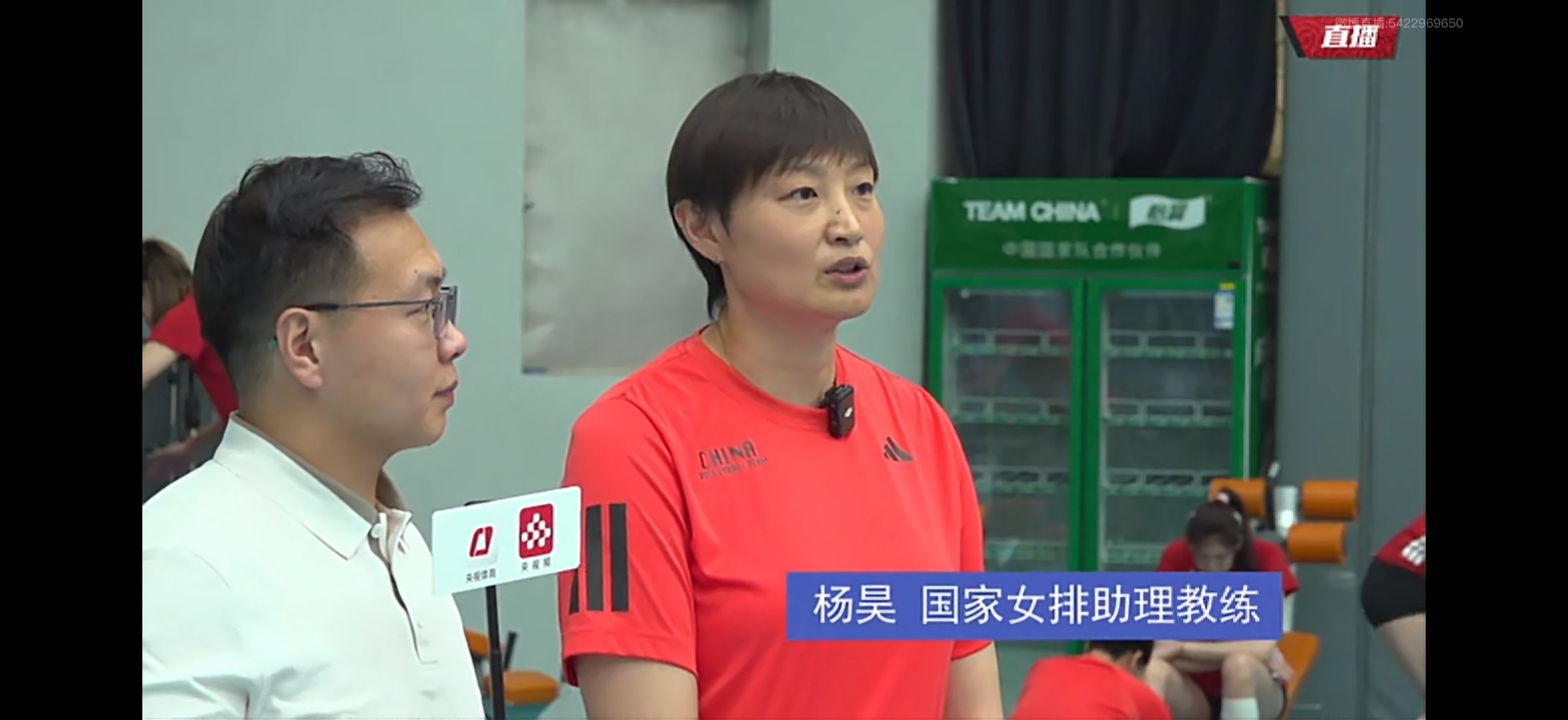 龚翔宇客串自由人教练哈哈哈 