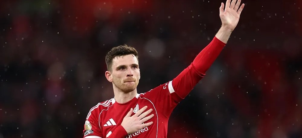 利物浦在本轮英超联赛主场2-0战胜富勒姆，罗伯逊在赛后盛赞打破僵局的恩古莫哈，并