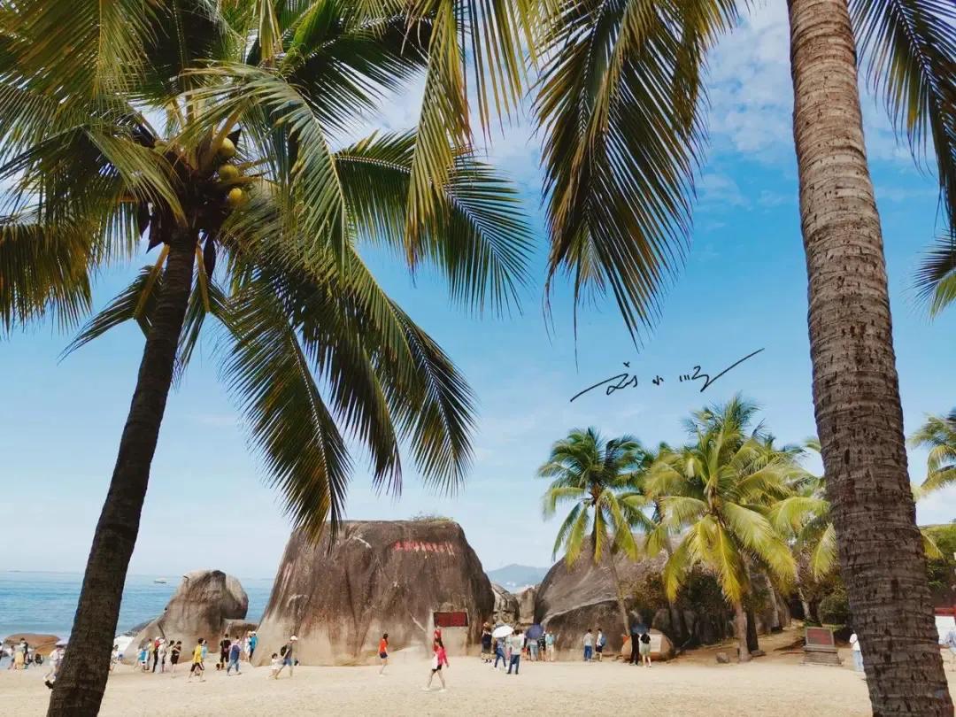 大家有没有发现，中国游客好像都比较喜欢去人多的旅游景点，而外国游客，尤其是欧美游
