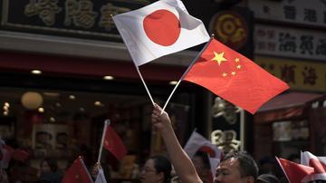 美国的算计是：中日互残，美元回流。日本被中国打残，日本更加依附美国，美国再举全力