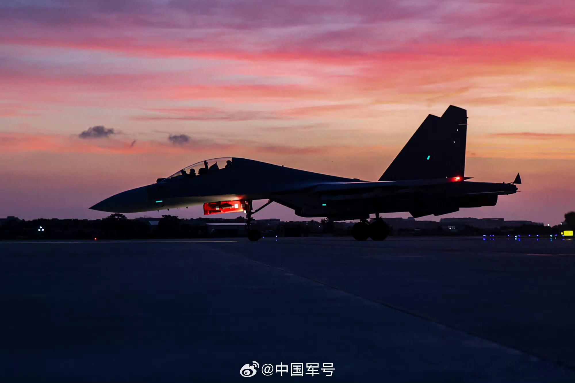 潜龙在天中国空中力量热点观点烽火问鼎计划 ​​​