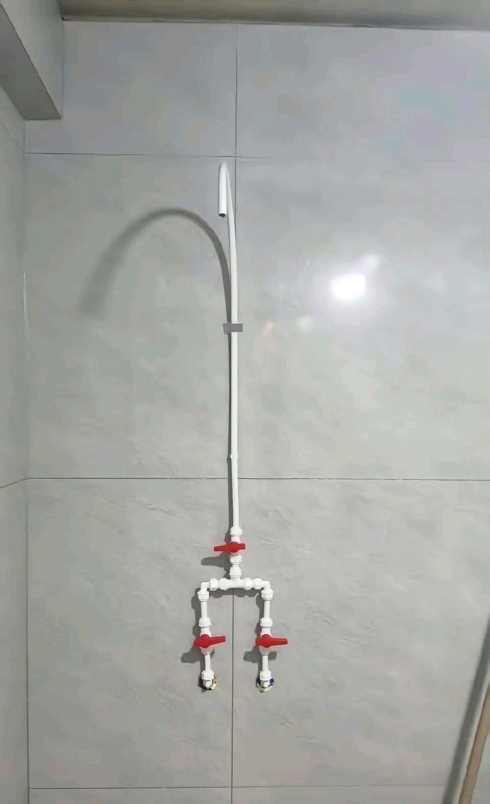 找了个水暖工做的对吗