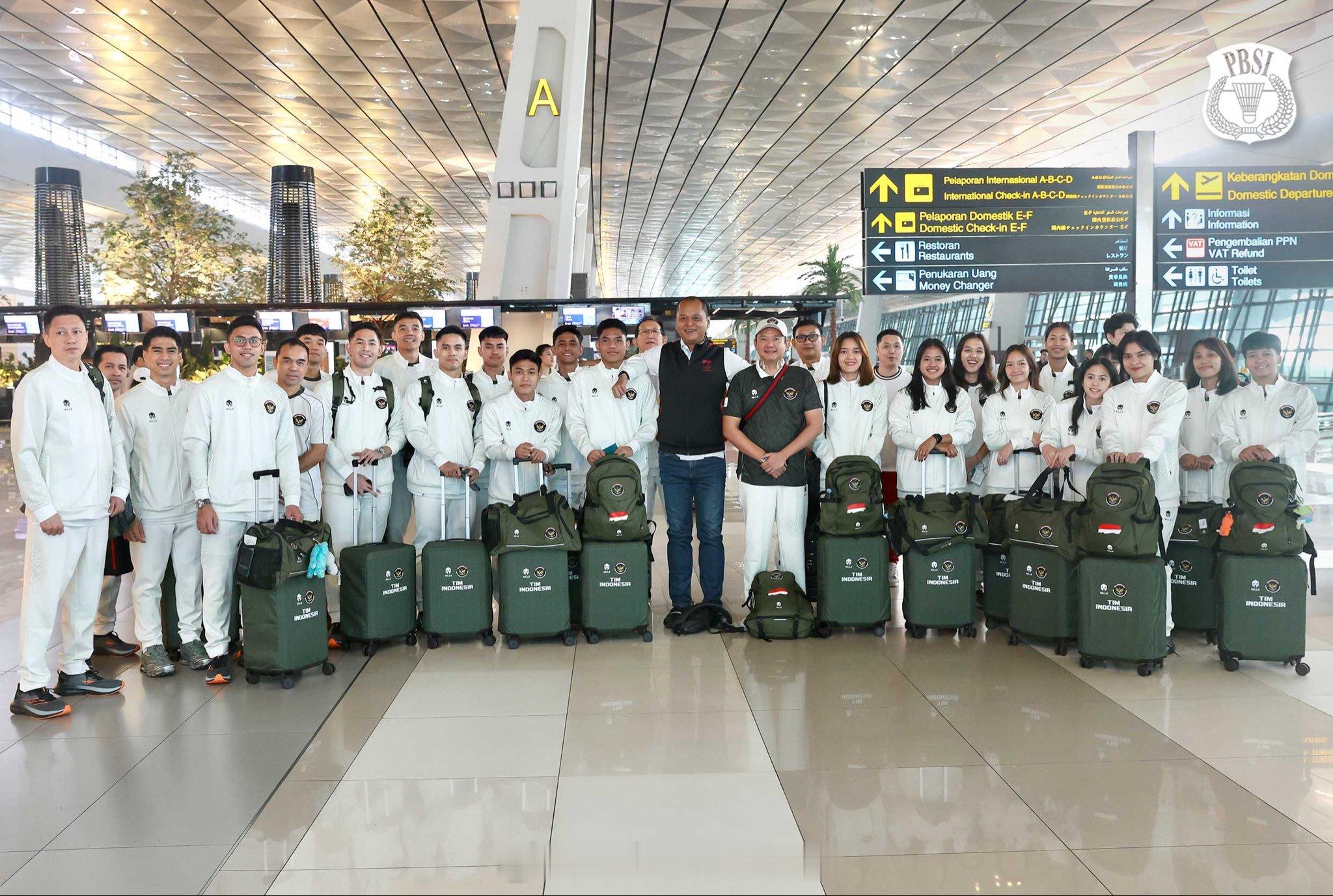印尼🇮🇩羽协今早出发前往泰国🇹🇭参加东南亚运动会！2025年东南亚运动会