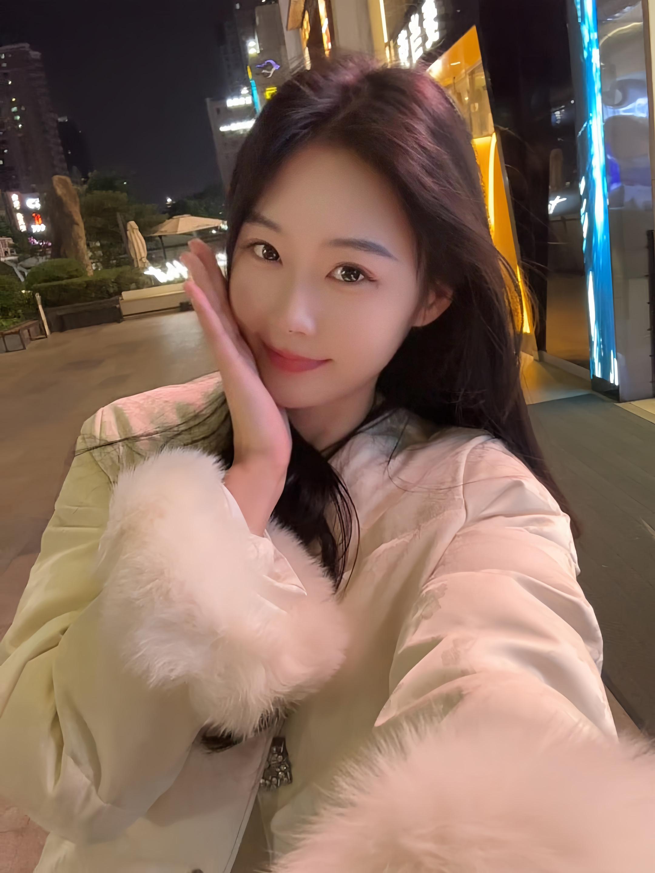 明明对你念念不忘