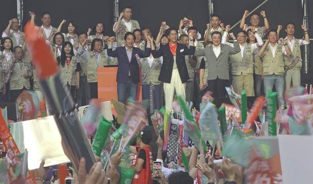 访问洋流群众「来自全台」 记者傻眼 网嘲：没什么台北人
民进党台北市长参选人沈伯