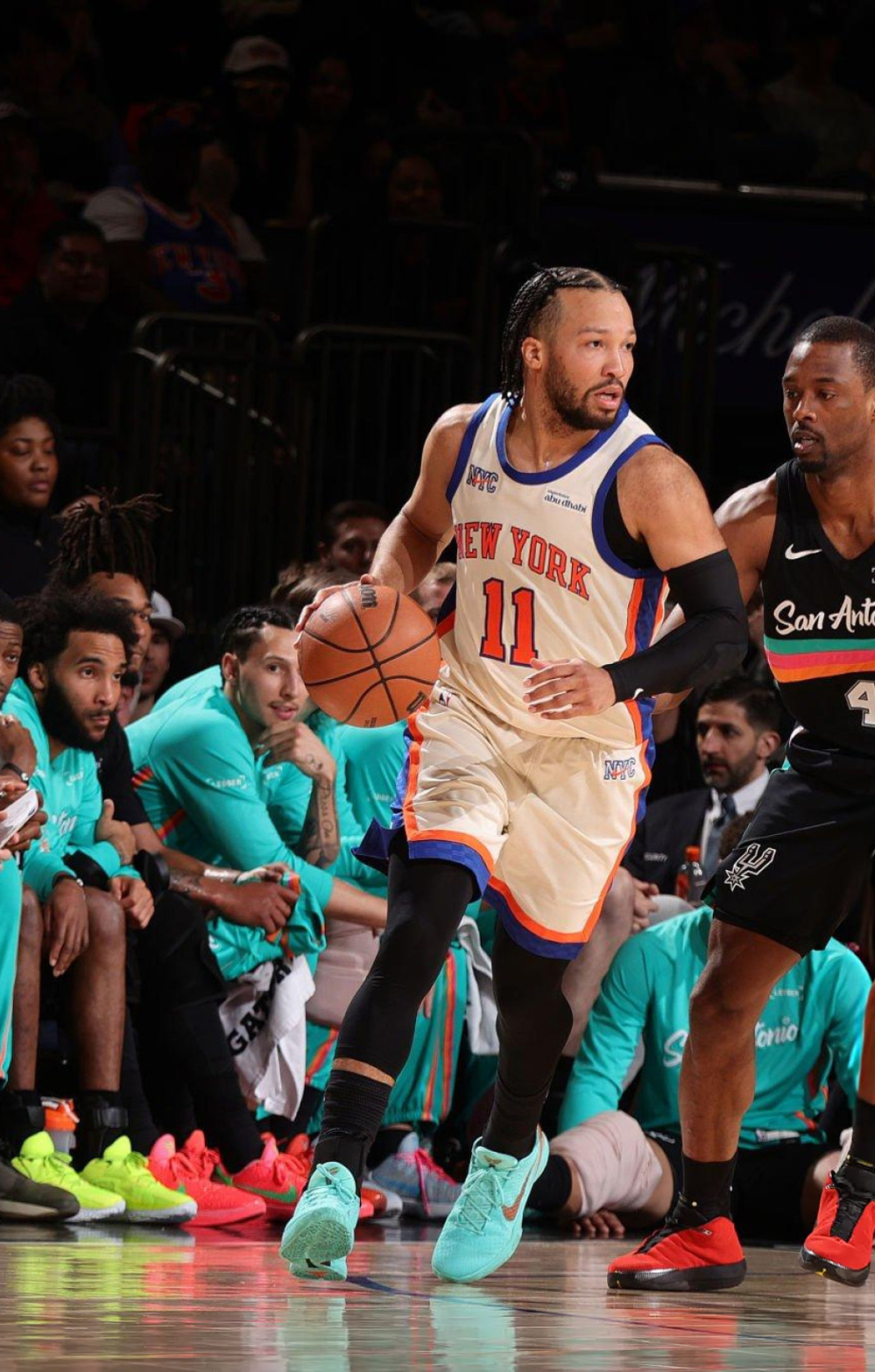 杰伦·布伦森 · Nike Kobe 6 Protro登场32分钟 16投7中 