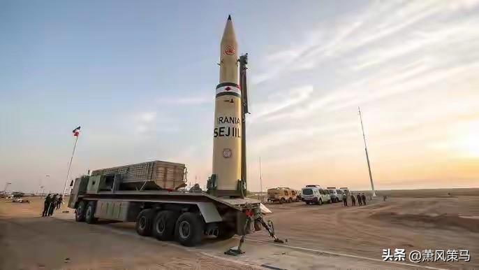炸锅！伊朗第54波攻势使用新型导弹，泥石导弹首次实战登场，2000公里射程覆盖以