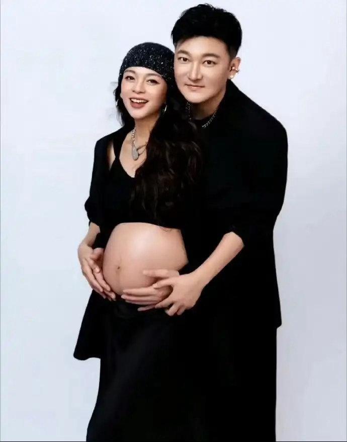 她要是当年不隐退现在肯定妥妥的顶流 