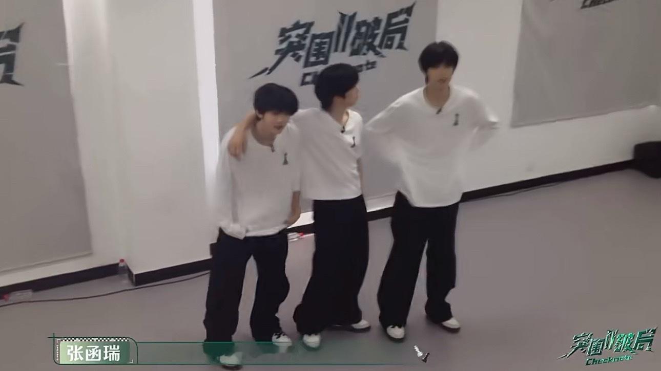 哈哈哈哈哈哈哈哈哈 