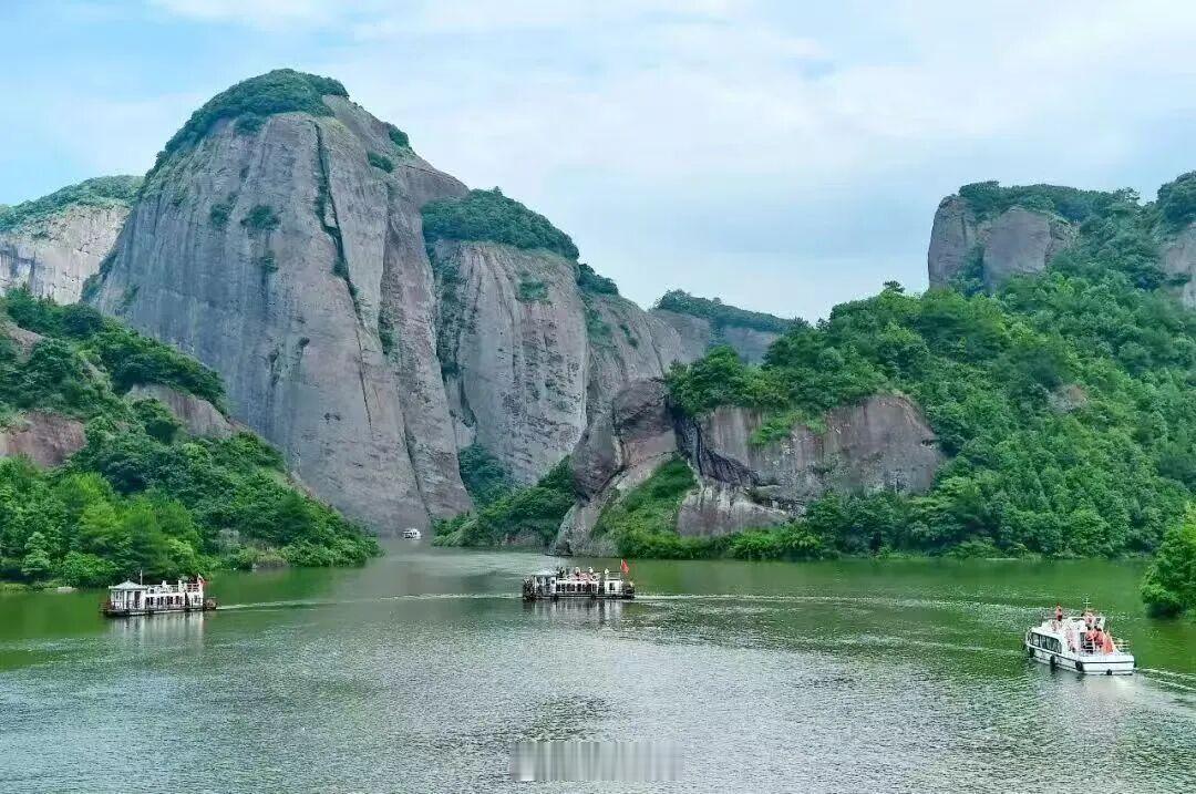 赣州【  《八仙！》爆火！钟离权得道飞升地，在赣州这座山？】暑期档口碑电影《八仙