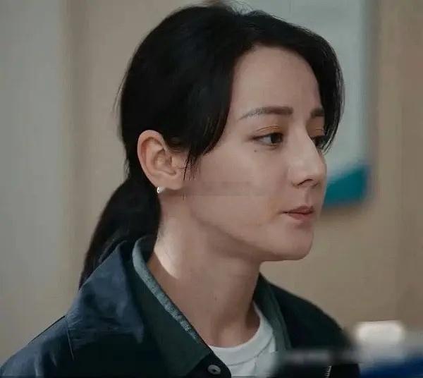 为什么迪丽热巴剧里看着一般 ​​​