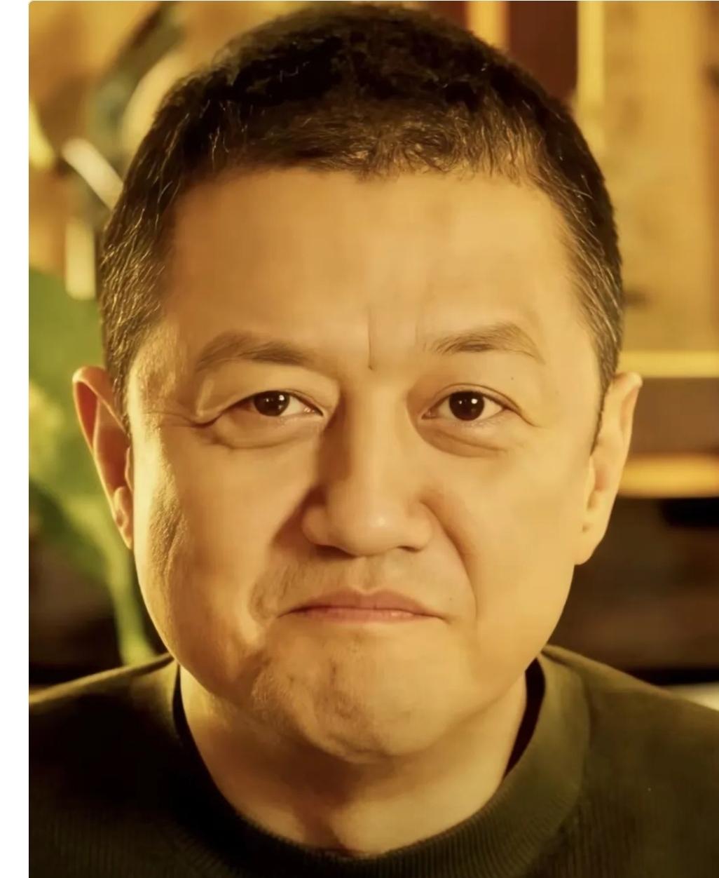 李亚鹏的直播之路为何停滞？流量惊人却不敢蹭热度，明眼人都看得出李亚鹏icon不对