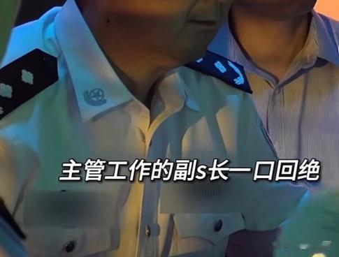 国庆档口碑最好，票房最高的《坚如磐石》这部电影，非常值得二刷！因为剧情节奏太快，