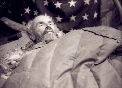 白求恩来延安后，连番发了好几次火，大家完全劝不住，什么原因？1938年，一位来自