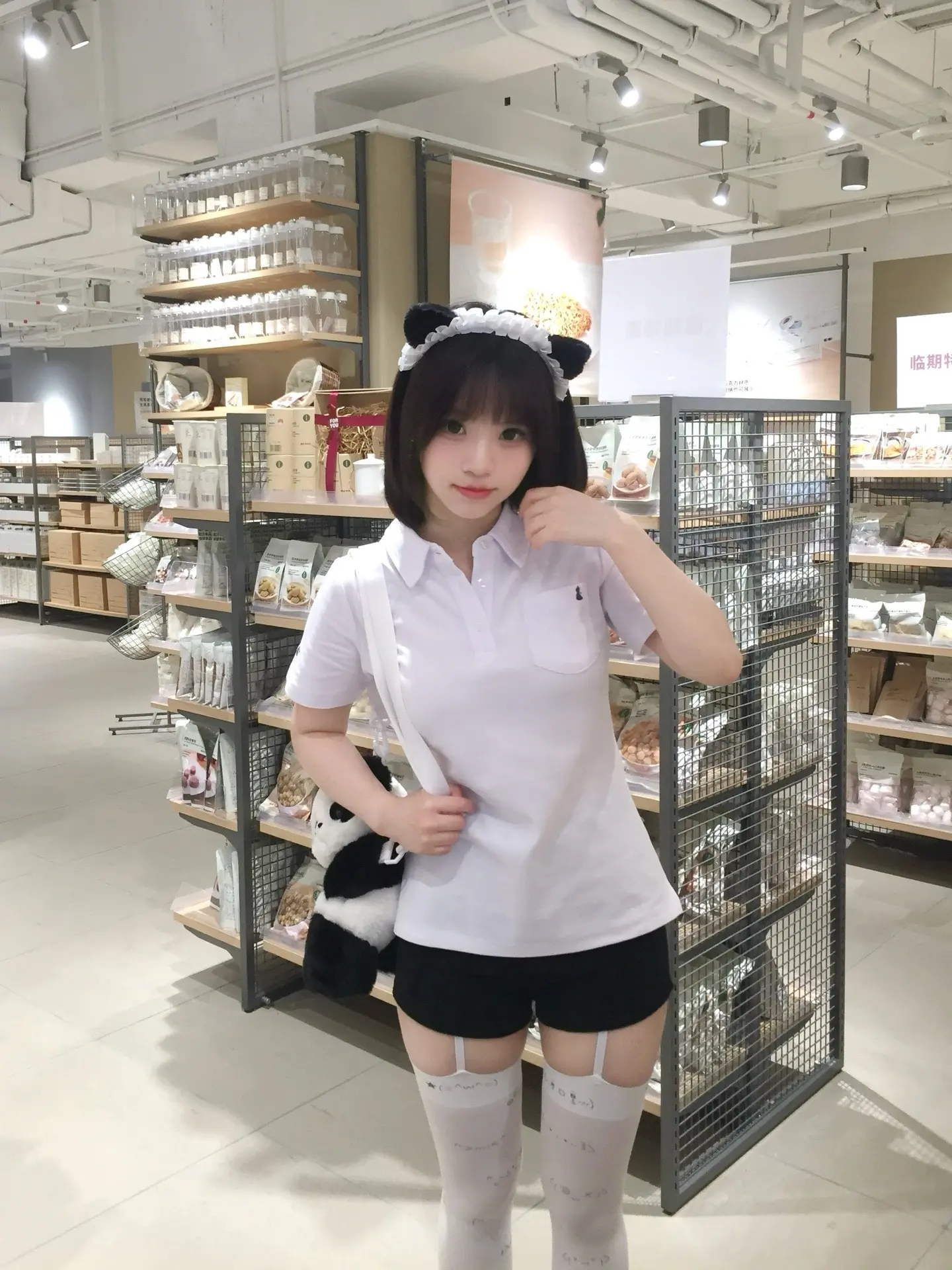 我没卖萌 我有个人格就是很萌 心情好了她就会出来•ᴗ•