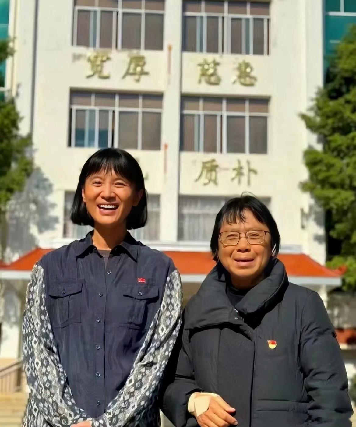 宋佳飞天奖视后恭喜宋佳斩获飞天奖视后！凭《山花烂漫时》张桂梅一角，完成白玉兰、金