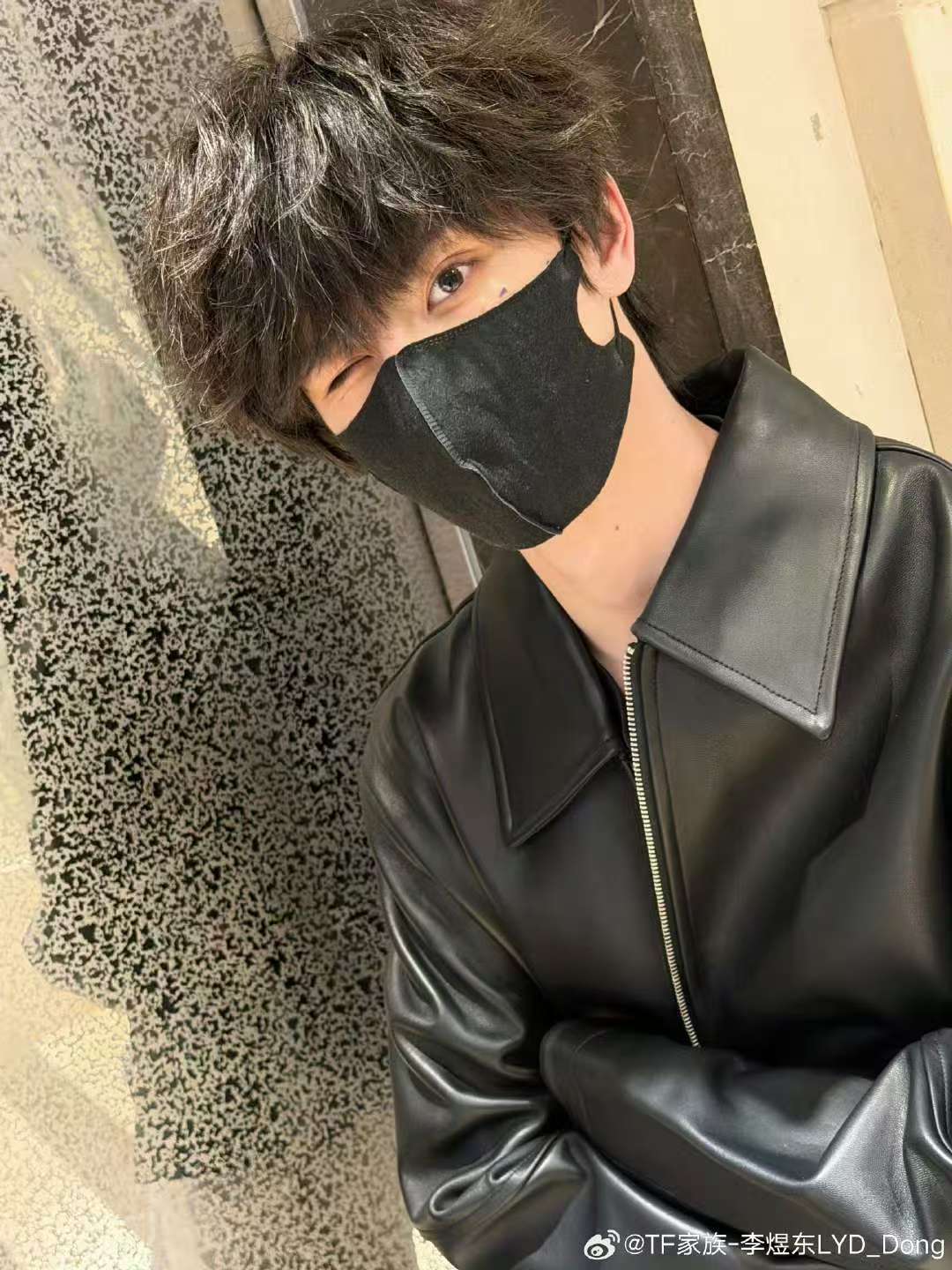 李煜东泪痣Wink照 李煜东泪痣 笑这么甜呢东东 