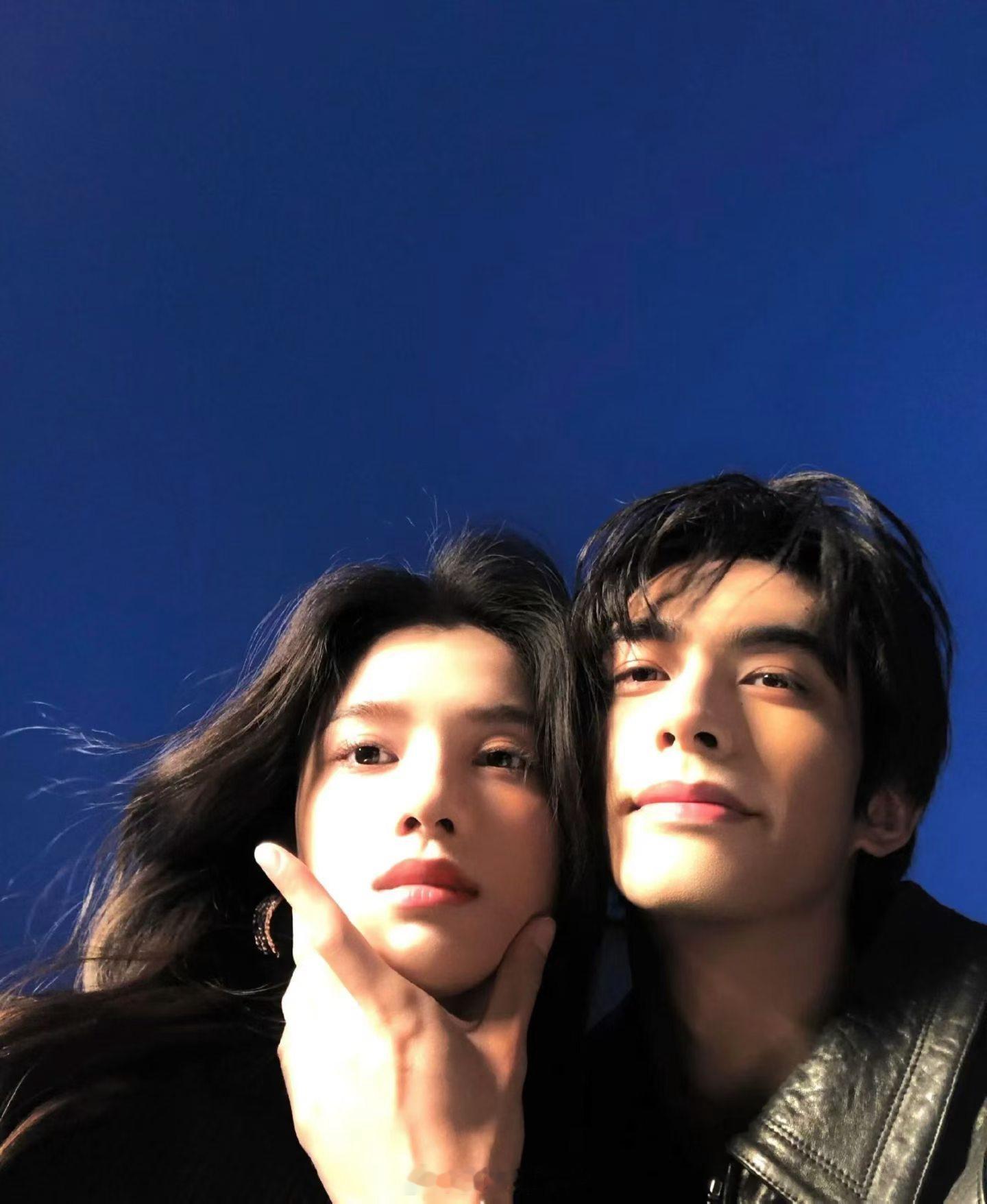 野狗骨头云合登顶宋威龙和张婧仪拍的好好！ 