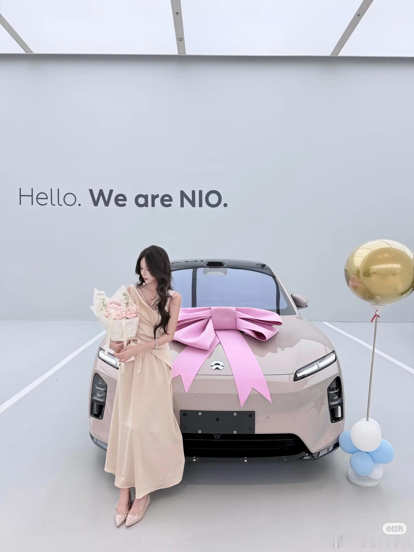 恭喜这位蛋妞美女成为尊贵的ET5t车主我为nio代颜蔚来et5t蔚来汽车